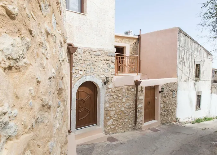 Nivritos Traditional Homes
