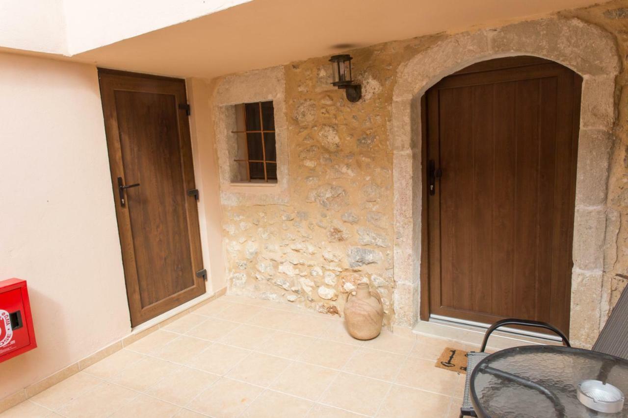 Traditional Homes *