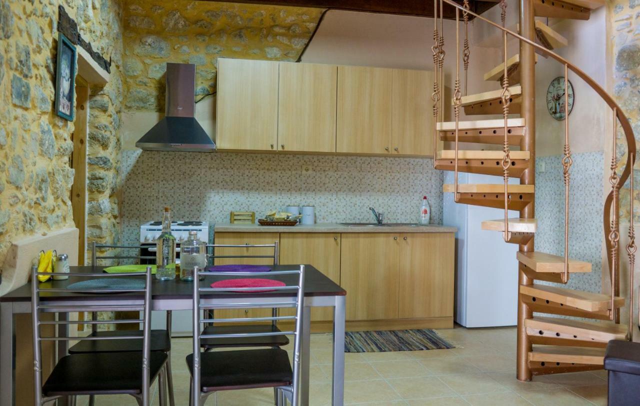 Appartement Traditional Homes Nivritos