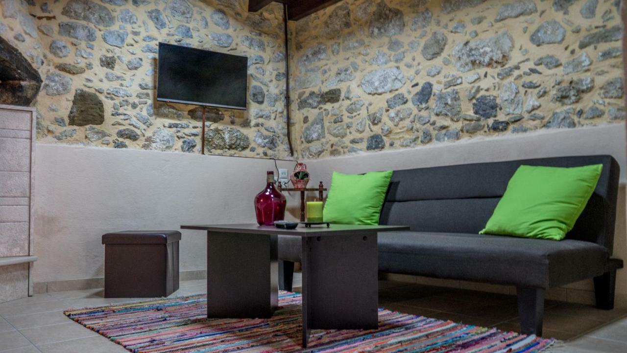 Appartement Traditional Homes Nivritos