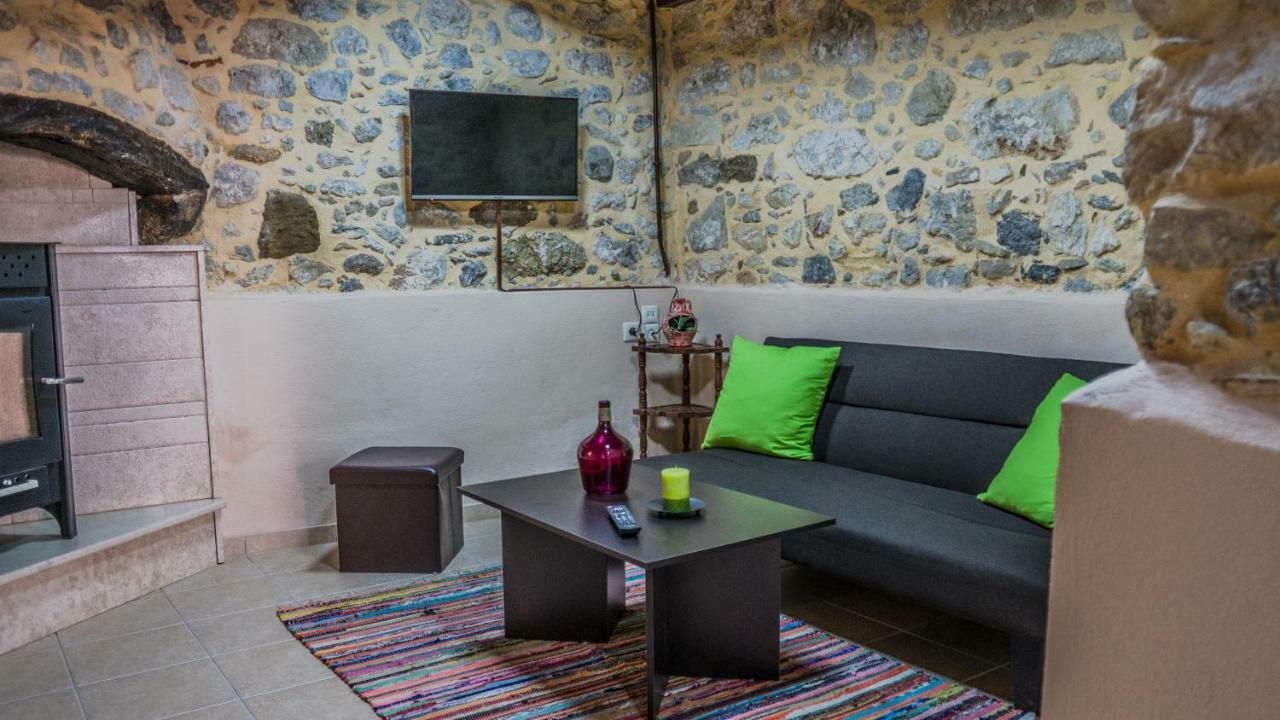 Traditional Homes Apartment